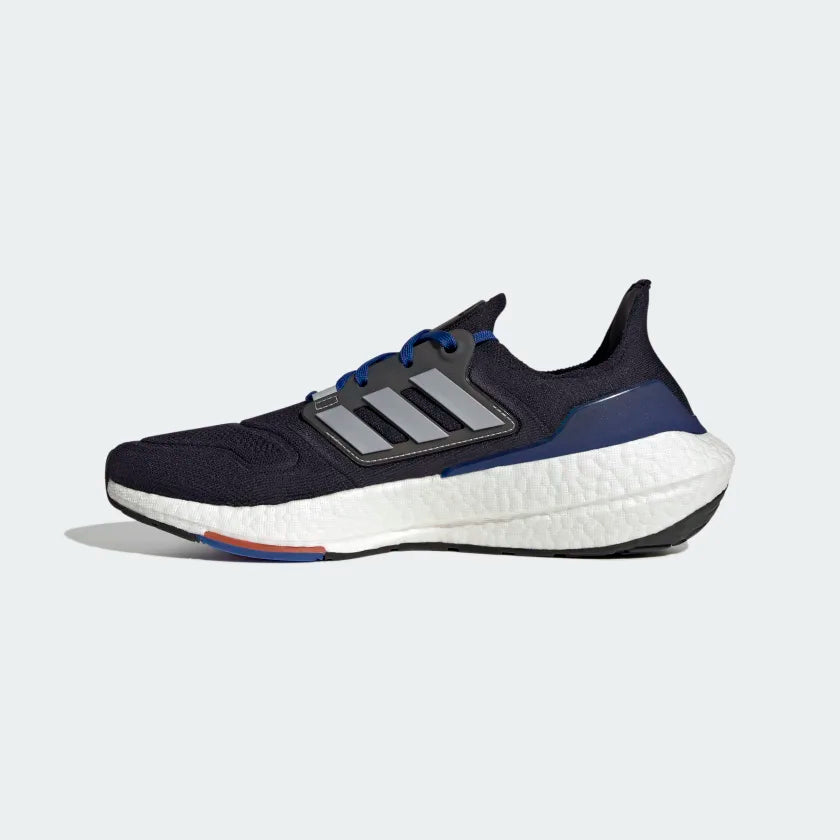 Adidas Men Ultraboost 22 Running Shoes on www.NeosSports.com