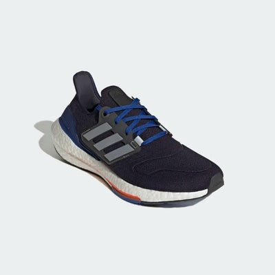 Adidas Men Ultraboost 22 Running Shoes on www.NeosSports.com