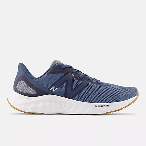 New Balance Men Fresh Foam Arishi v4 Running on www.NeosSports.com