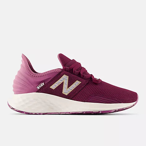 New Balance Women Fresh Foam Roav Casual Shoes  on www.NeosSports.com